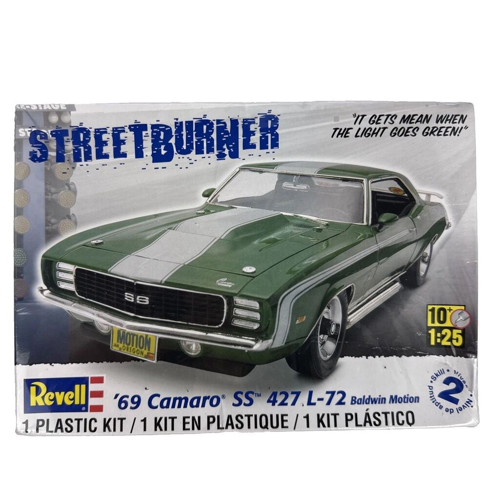 Revell '69 Camaro SS Streeburner 1:25 Plastic Model Kit New